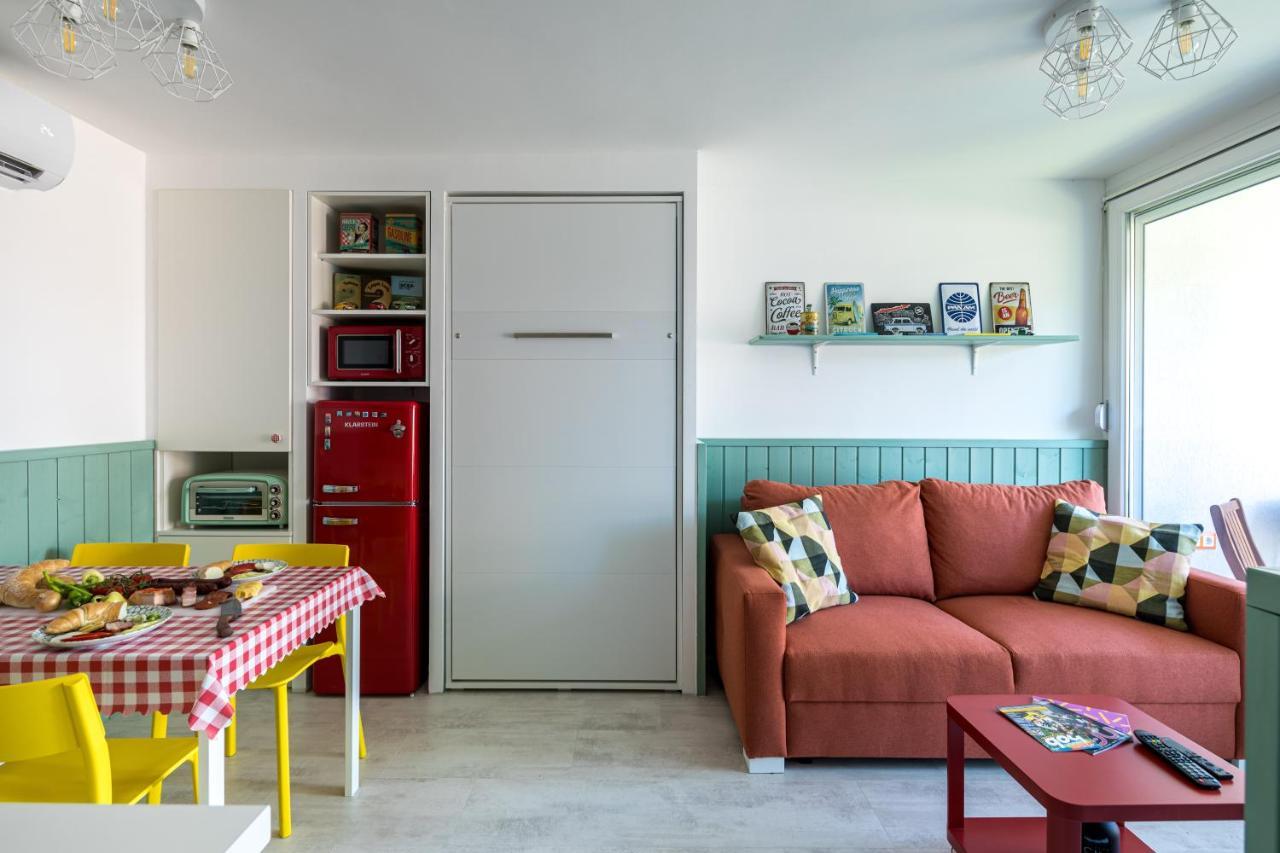 Balatonic Retro Apartment Zamardi Exterior photo