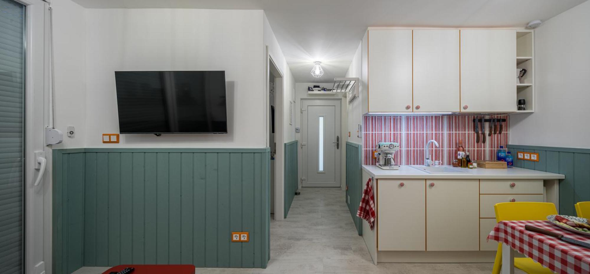 Balatonic Retro Apartment Zamardi Exterior photo